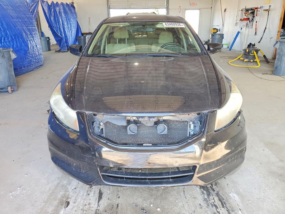 Photo 5 from auction – 2011 HONDA ACCORD with VIN 1HGCP2F32BA083922