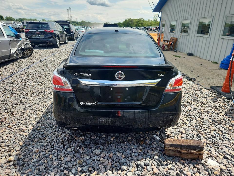 صورة رقم 6 من المزاد - 2015 NISSAN ALTIMA مع VIN 1N4AL3AP2FC240866