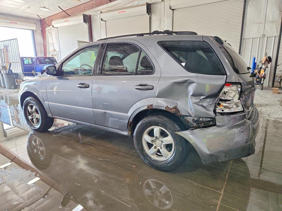 Photo 2 from auction – 2006 KIA SORENTO with VIN KNDJC733965575395