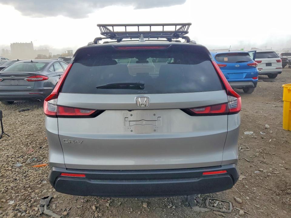 Photo 6 from auction – 2024 HONDA CR-V with VIN 2HKRS4H44RH406847