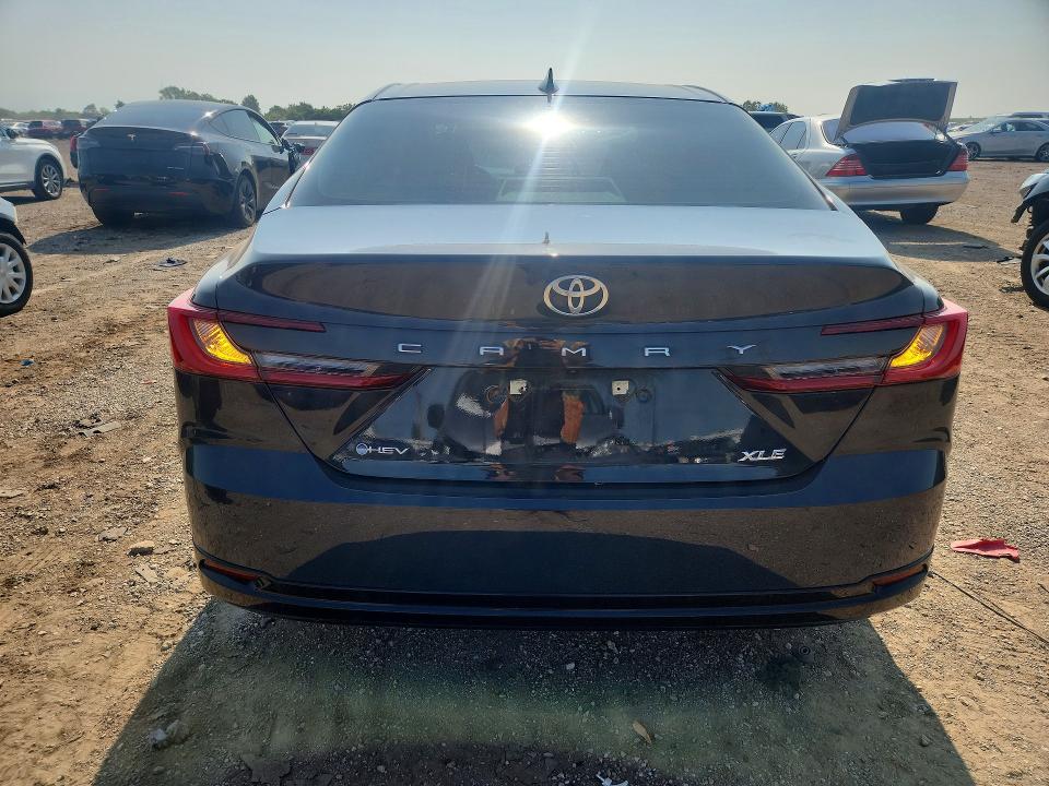 Photo 6 from auction – 2025 TOYOTA CAMRY with VIN 4T1DAACK7SU155928