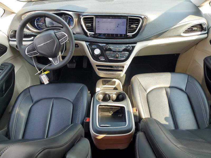 Photo 8 from auction – 2024 CHRYSLER PACIFICA with VIN 2C4RC1S76RR137638