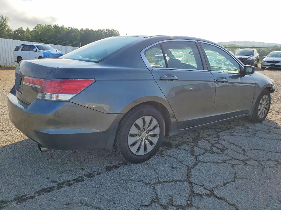 Photo 3 from auction – 2011 HONDA ACCORD with VIN 1HGCP2F36BA010472