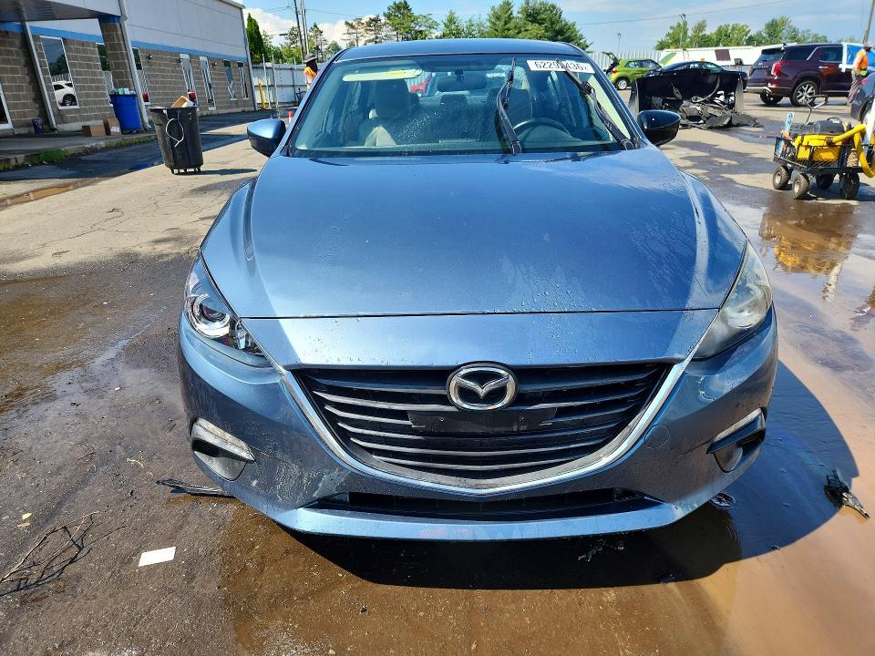 Photo 5 from auction – 2015 MAZDA 3 with VIN JM1BM1T72F1240052