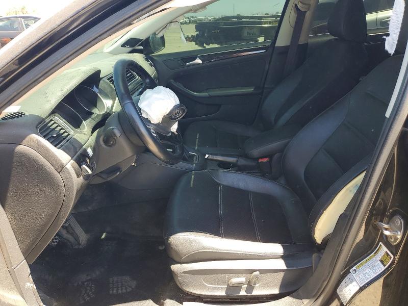 Photo 7 from auction – 2015 VOLKSWAGEN JETTA with VIN 3VW3A7AJ9FM414889