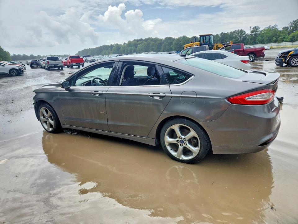 Photo 2 from auction – 2014 FORD FUSION with VIN 1FA6P0HDXE5353875