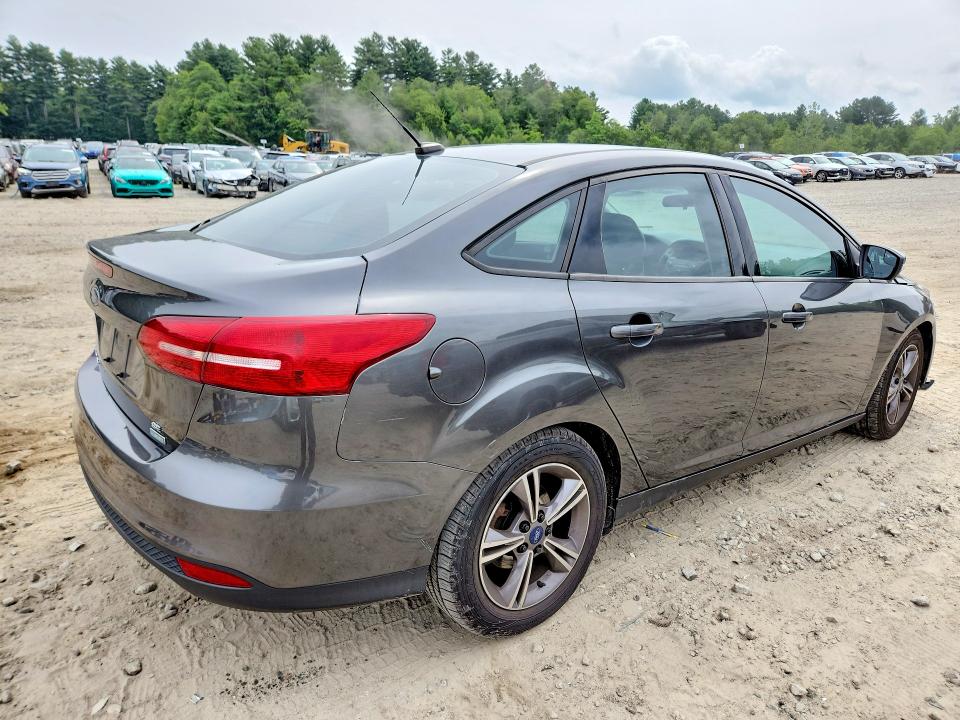 Photo 3 from auction – 2017 FORD FOCUS with VIN 1FADP3FE3HL297394