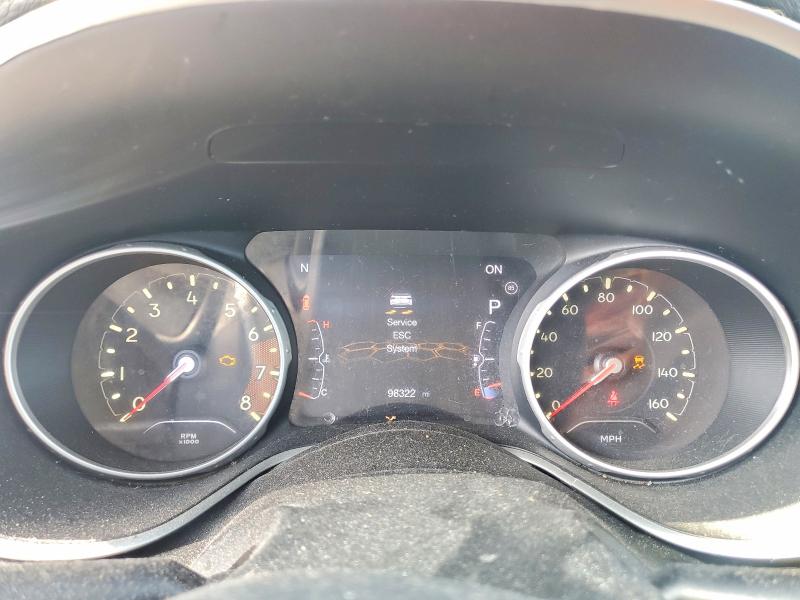 Photo 9 from auction – 2020 JEEP COMPASS with VIN 3C4NJCCB4LT154574