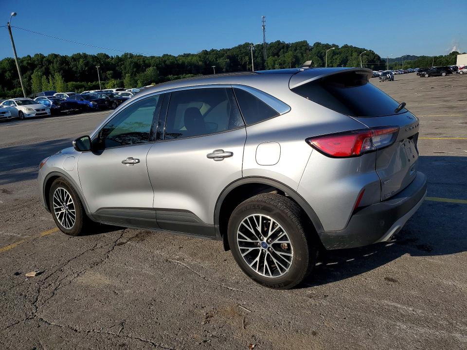 Photo 2 from auction – 2022 FORD ESCAPE with VIN 1FMCU0KZ9NUB98294