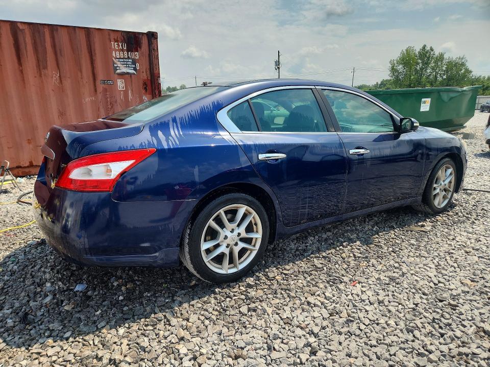 Photo 3 from auction – 2010 NISSAN MAXIMA with VIN 1N4AA5AP3AC843867