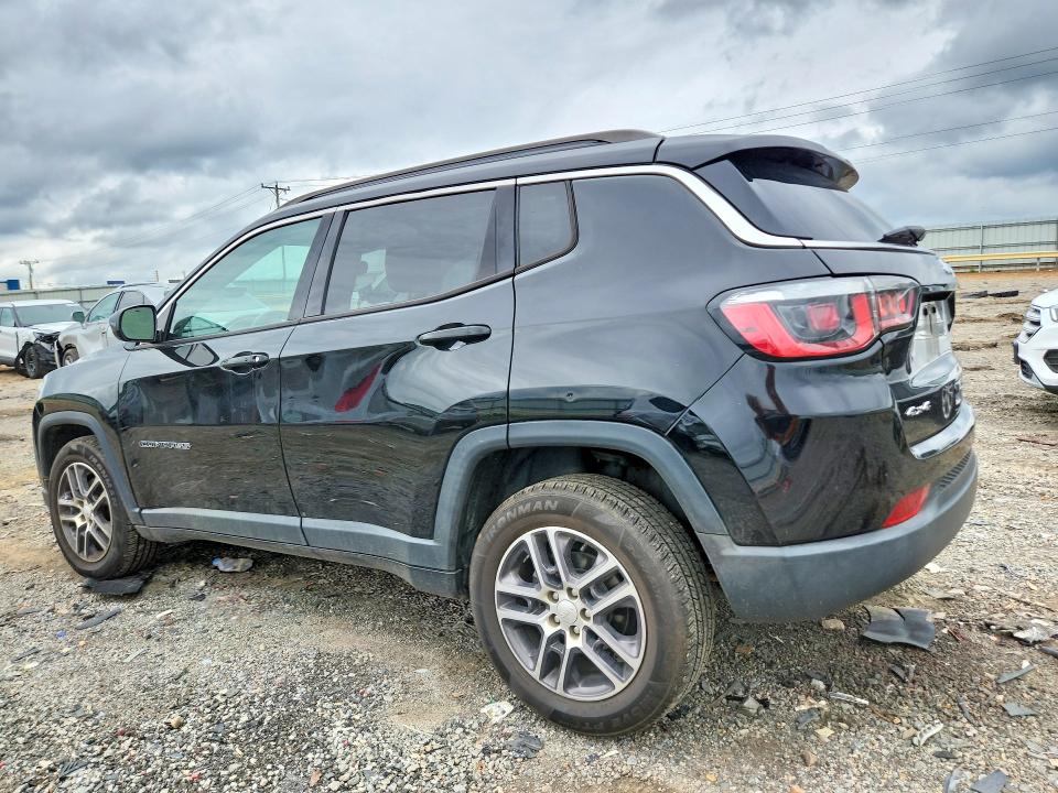 Photo 2 from auction – 2018 JEEP COMPASS with VIN 3C4NJDBBXJT161565