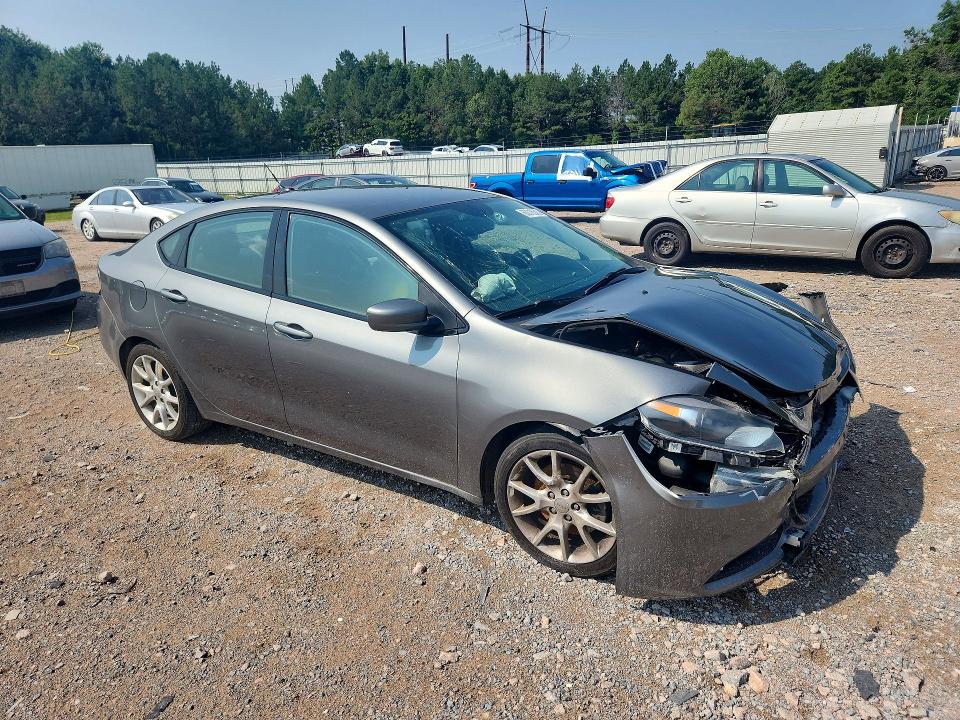 Photo 4 from auction – 2013 DODGE DART with VIN 1C3CDFBA1DD305021