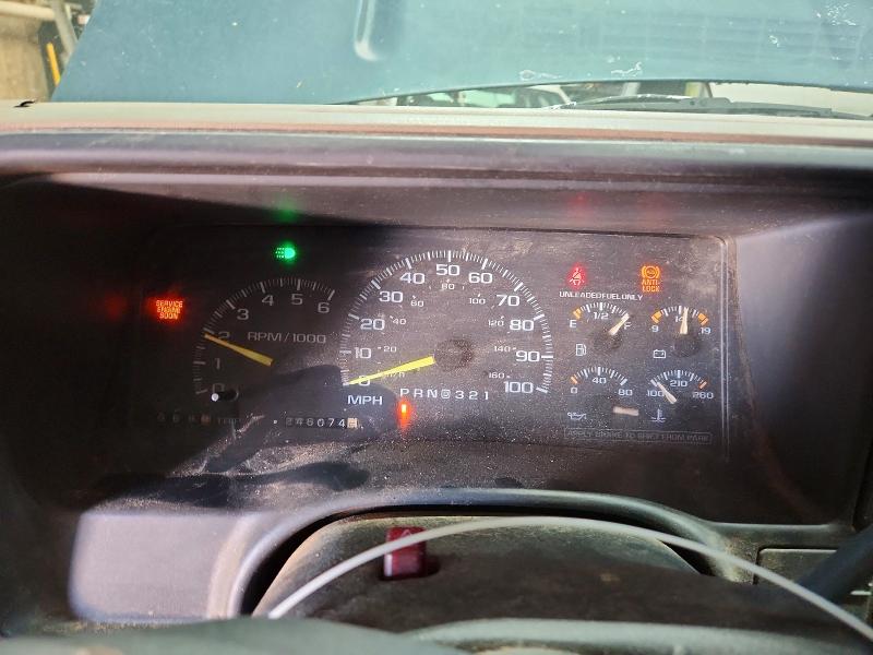 Photo 9 from auction – 1997 CHEVROLET GMT-400 with VIN 1GCEK19R5VE110396