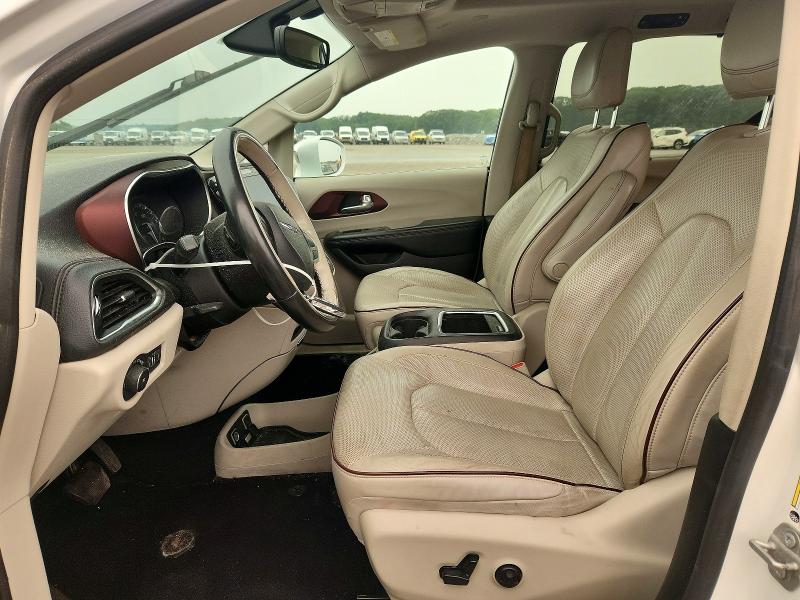 Photo 7 from auction – 2020 CHRYSLER PACIFICA with VIN 2C4RC1GG8LR276010