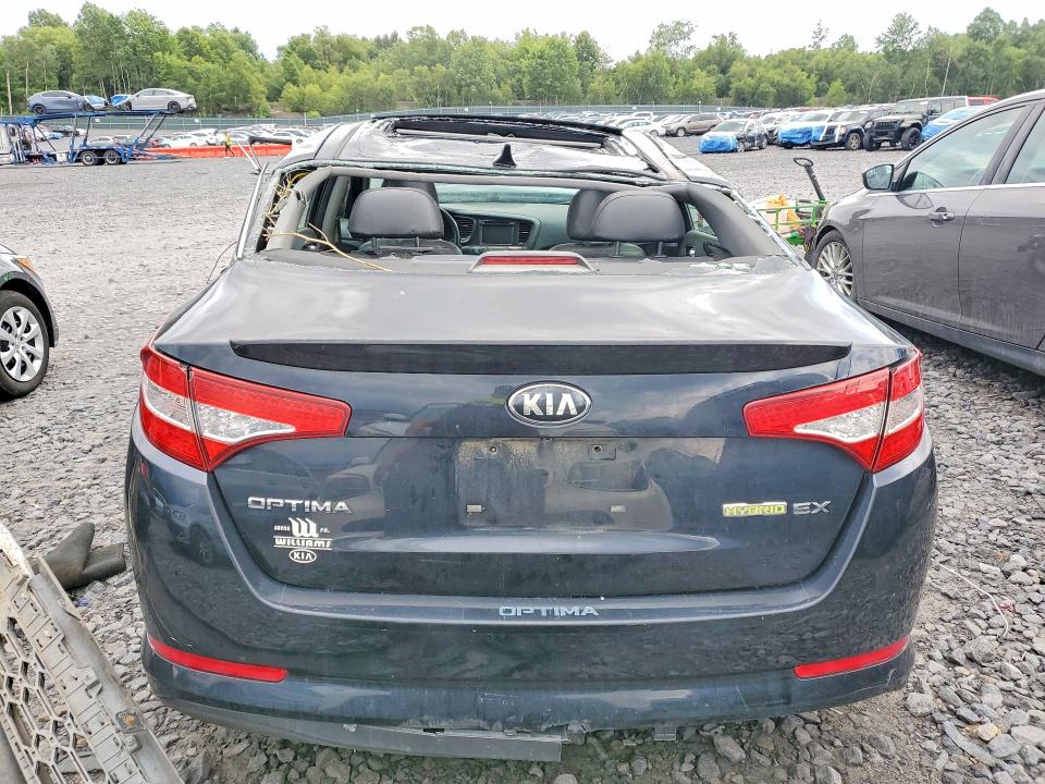 Photo 6 from auction – 2013 KIA OPTIMA with VIN KNAGM4AD6D5048846