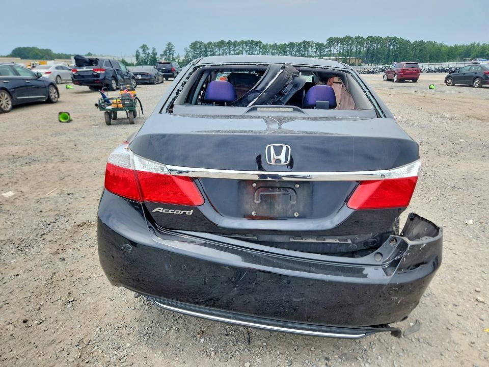 Photo 6 from auction – 2014 HONDA ACCORD with VIN 1HGCR2F34EA294411
