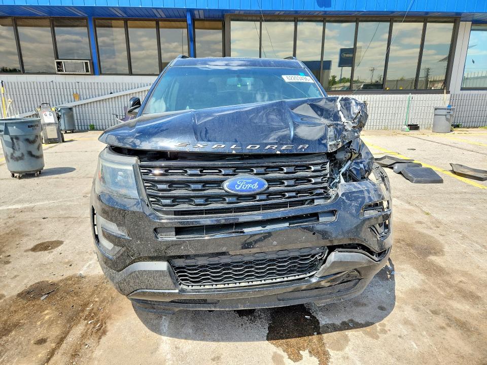 Photo 5 from auction – 2017 FORD EXPLORER with VIN 1FM5K8GTXHGA07177