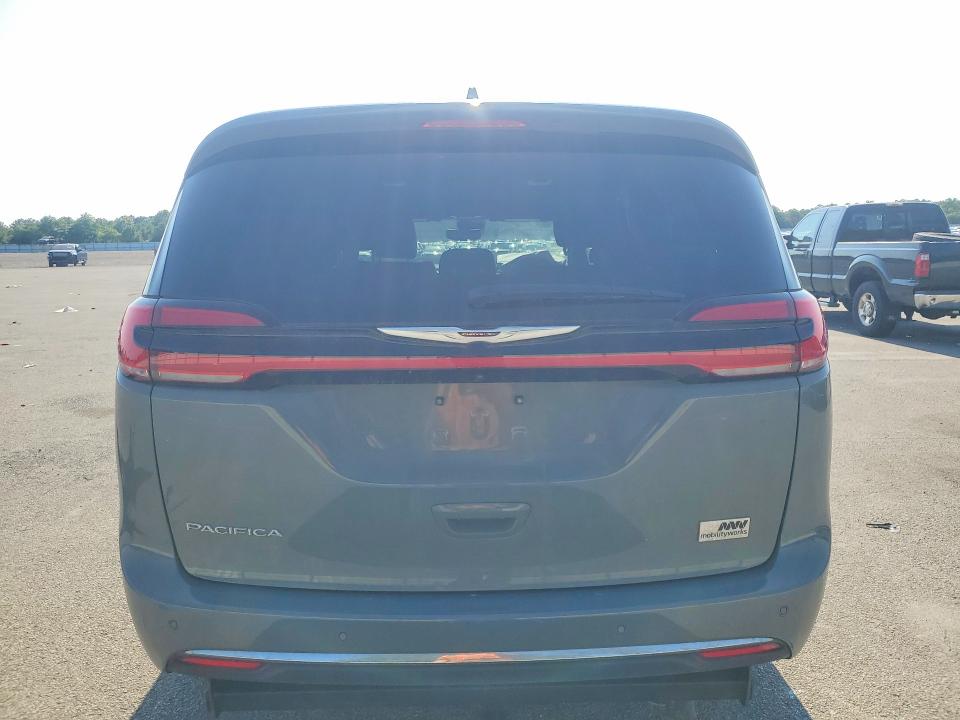 Photo 6 from auction – 2025 CHRYSLER PACIFICA with VIN 2C4RC1BG9SR558338