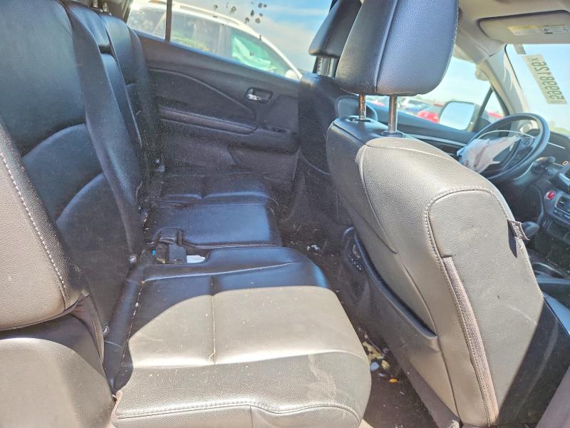 Photo 11 from auction – 2016 HONDA PILOT with VIN 5FNYF6H50GB018868
