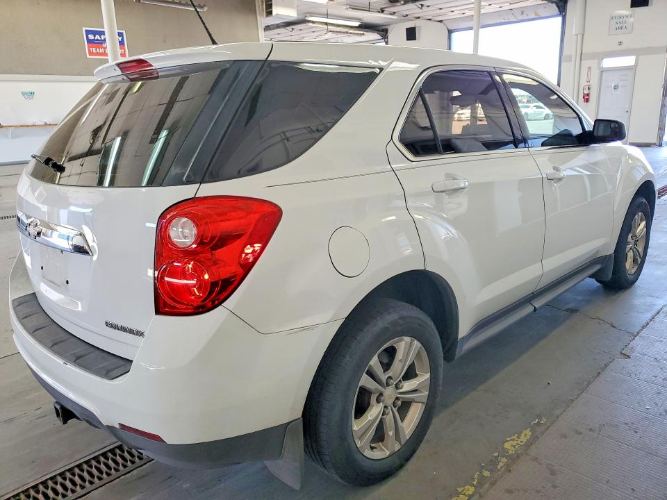 Photo 3 from auction – 2014 CHEVROLET EQUINOX with VIN 1GNALAEKXEZ100970