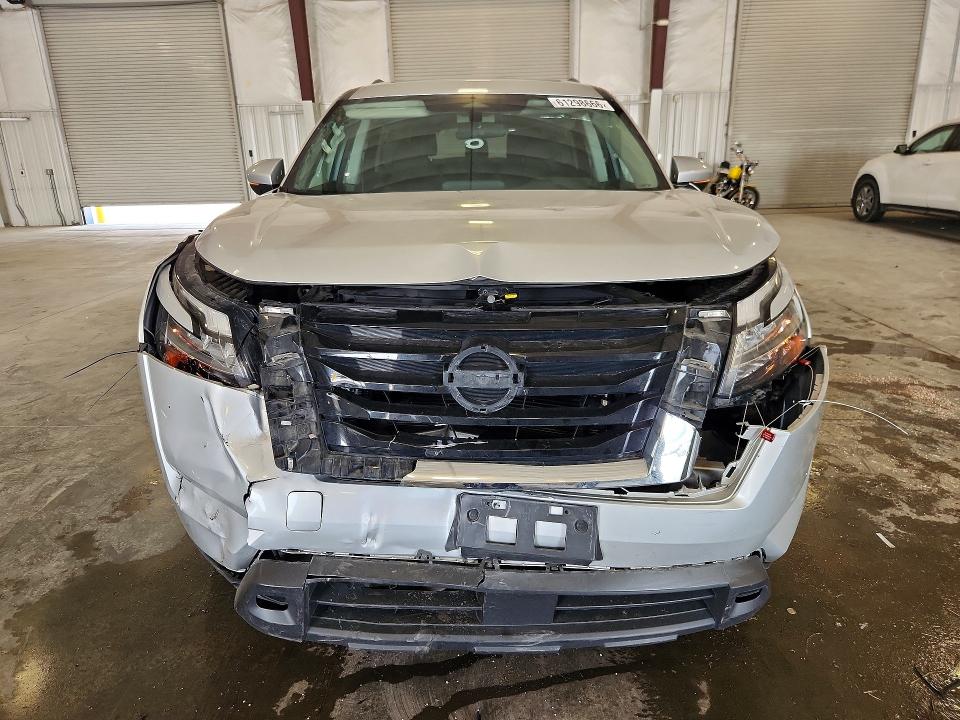 Photo 5 from auction – 2022 NISSAN PATHFINDER with VIN 5N1DR3BD3NC236295