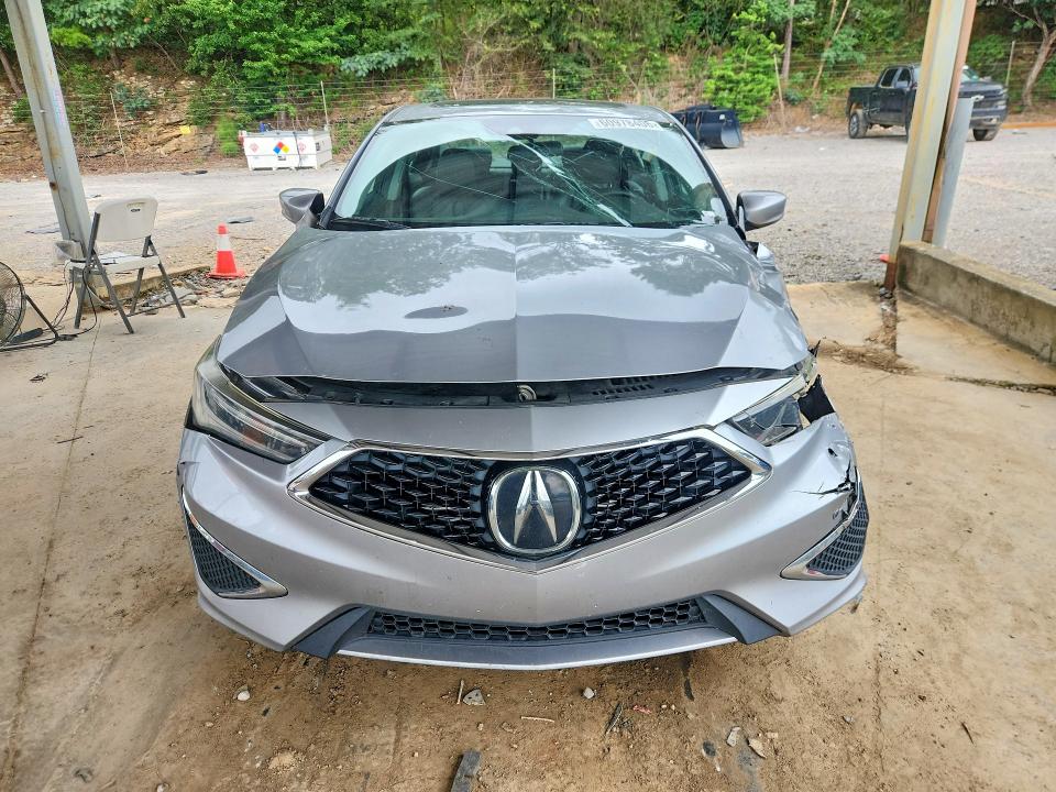 Photo 5 from auction – 2019 ACURA ILX with VIN 19UDE2F34KA005975
