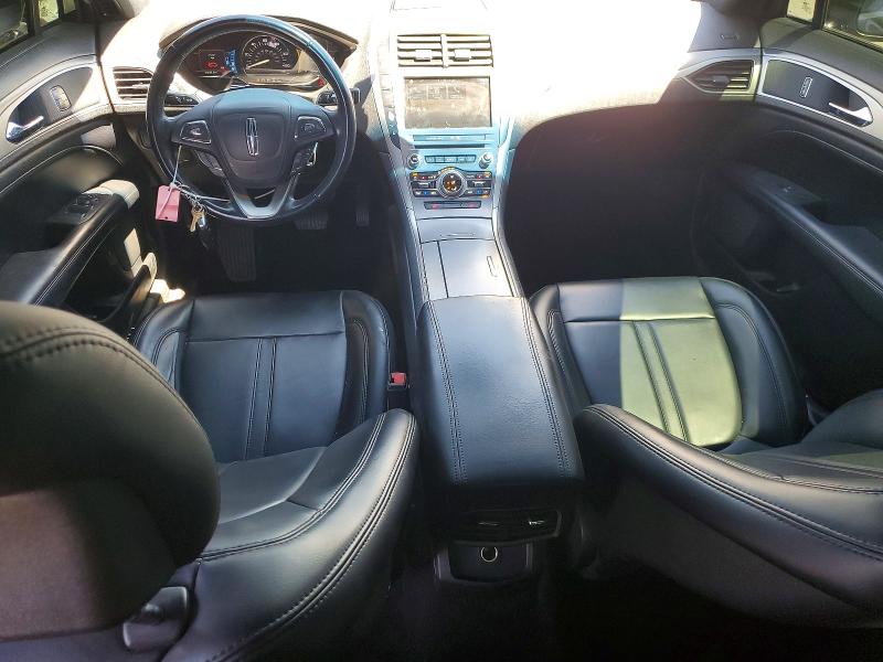 Photo 8 from auction – 2017 LINCOLN MKZ with VIN 3LN6L5KU9HR645624