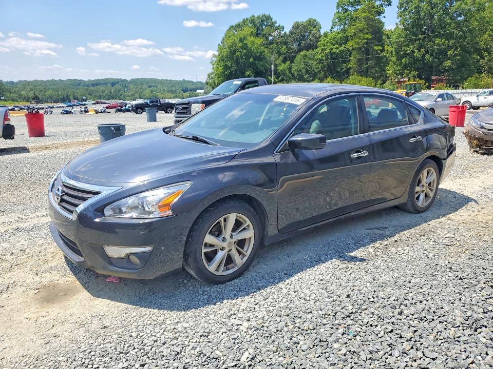 NISSAN ALTIMA 2015 with VIN 1N4AL3AP2FC232105 - Photo from auction