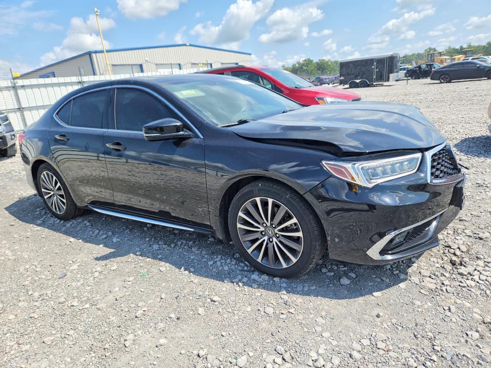 Photo 4 from auction – 2018 ACURA TLX with VIN 19UUB3F71JA001947