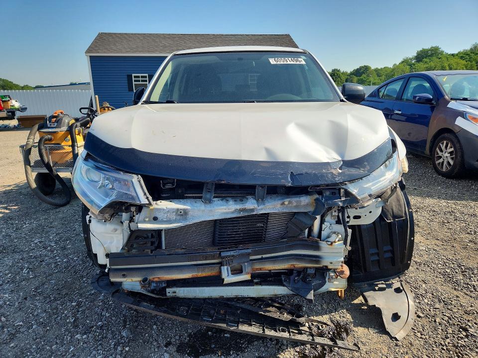 Photo 5 from auction – 2016 MITSUBISHI OUTLANDER with VIN JA4AZ3A31GZ014879