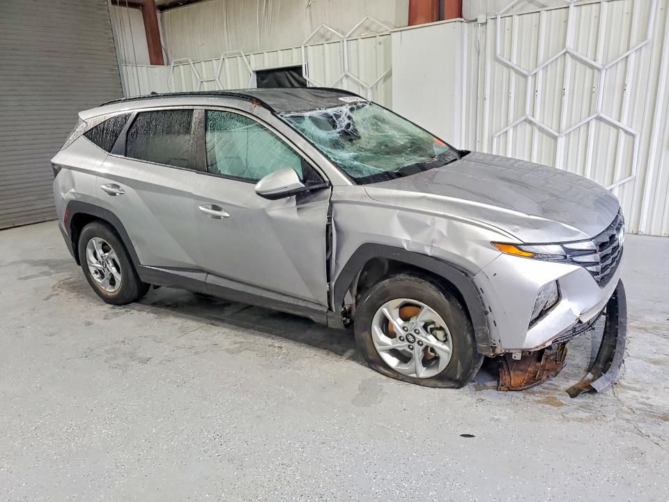 Photo 4 from auction – 2023 HYUNDAI TUCSON with VIN 5NMJBCAE9PH201478