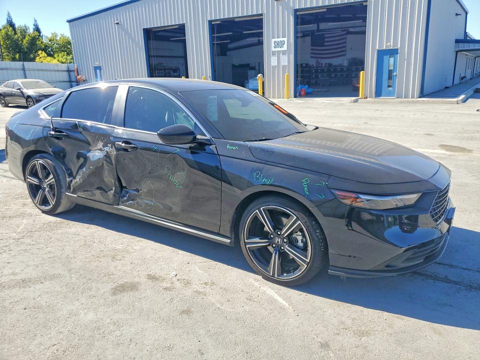 Photo 4 from auction – 2025 HONDA ACCORD with VIN 1HGCY2F5XSA042131