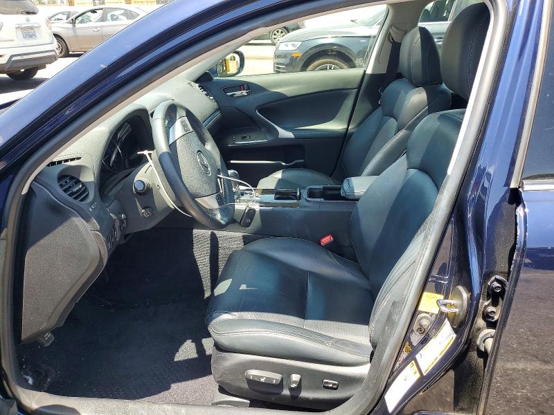 Photo 7 from auction – 2012 LEXUS IS with VIN JTHBE5C25C5028645