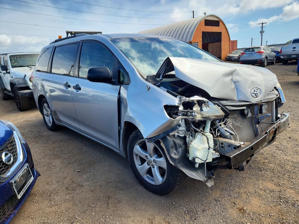Photo 4 from auction – 2013 TOYOTA SIENNA with VIN 5TDZK3DC6DS311247