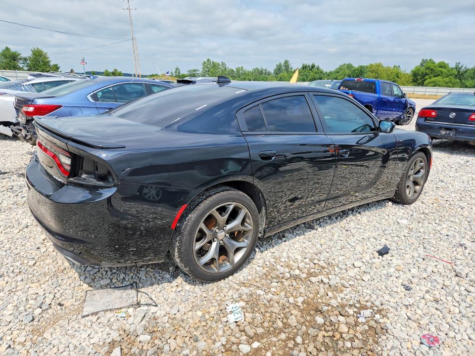 Photo 3 from auction – 2015 DODGE CHARGER with VIN 2C3CDXHG8FH727827