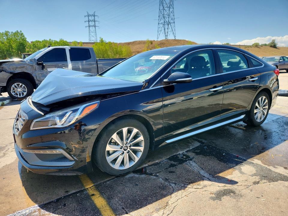 HYUNDAI SONATA 2016 z numerem VIN 5NPE34AF6GH338152 - Zdjęcie z aukcji