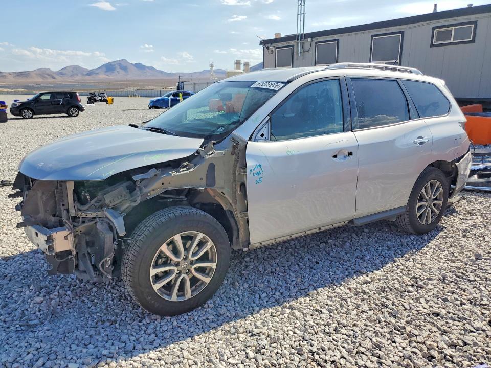 Photo 1 from auction – 2016 NISSAN PATHFINDER with VIN 5N1AR2MM0GC639356