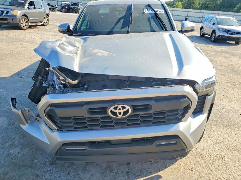 Foto 11 de la subasta – 2024 TOYOTA TACOMA con VIN 3TYLC5LN7RT013559