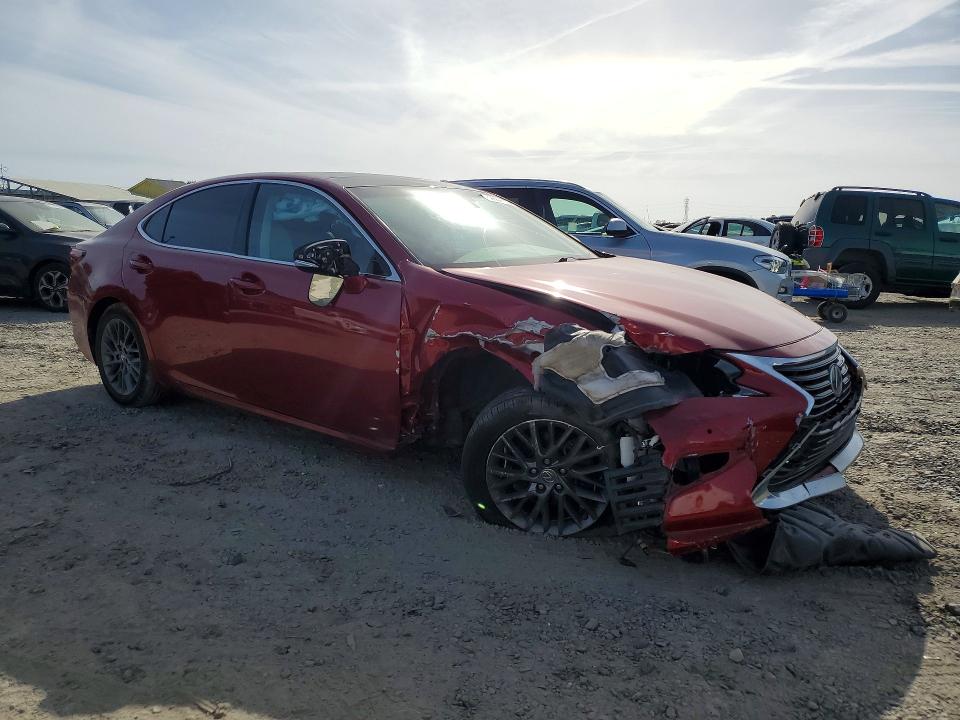 Photo 4 from auction – 2018 LEXUS ES with VIN 58ABK1GG5JU105515