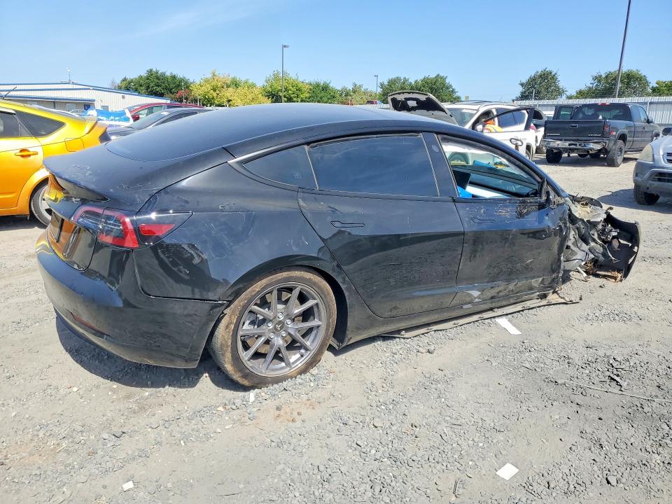 Photo 3 from auction – 2023 TESLA MODEL 3 with VIN 5YJ3E1EA8PF646324