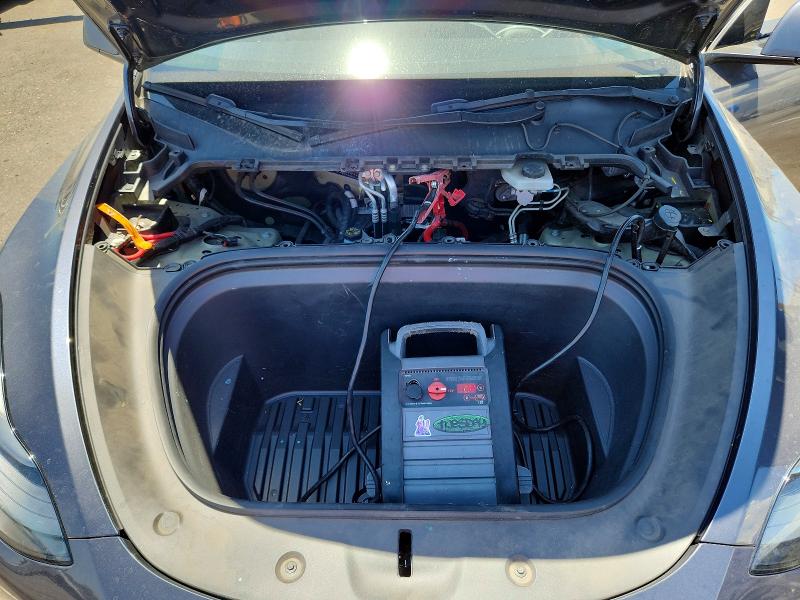 Photo 11 from auction – 2023 TESLA MODEL Y with VIN 7SAYGDEF5PF920272