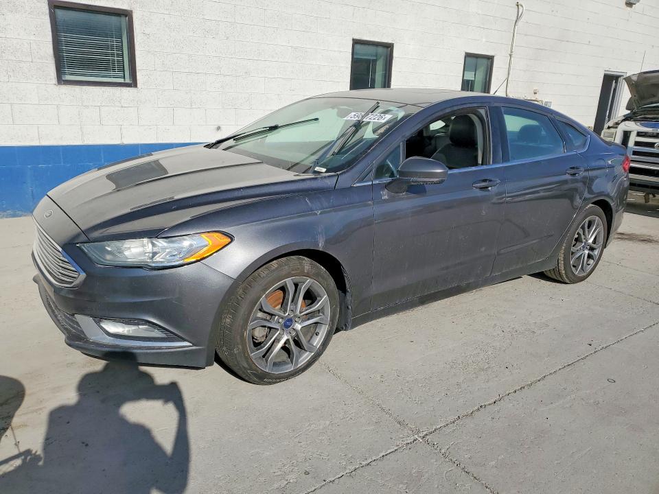 FORD FUSION 2017 con VIN 3FA6P0HD2HR143739 - Foto de la subasta