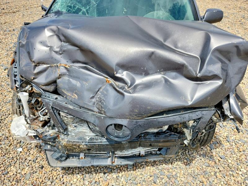 Photo 11 from auction – 2011 TOYOTA CAMRY with VIN 4T4BF3EK9BR214582