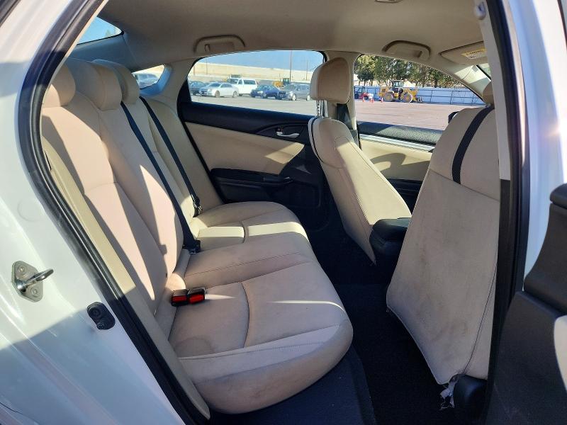 Photo 10 from auction – 2019 HONDA CIVIC with VIN 2HGFC2F66KH552711