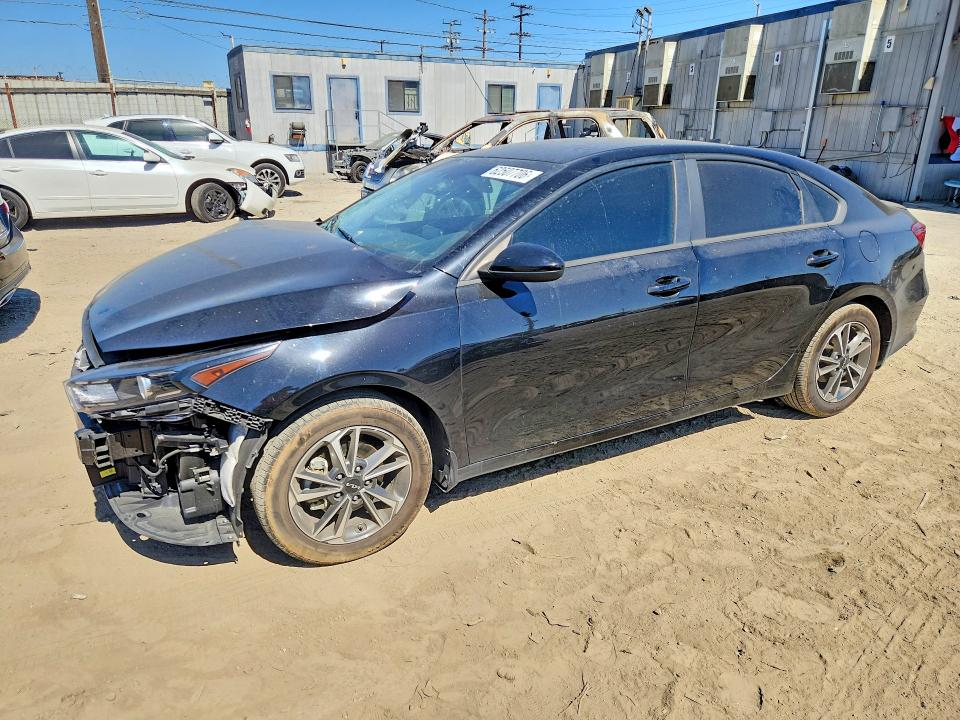 KIA FORTE 2023 with VIN 3KPF24AD8PE673021 - Photo from auction