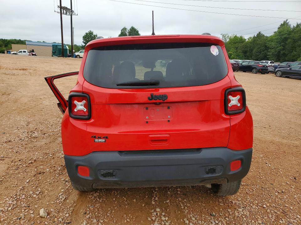 Photo 6 from auction – 2018 JEEP RENEGADE with VIN ZACCJBBB1JPJ46503