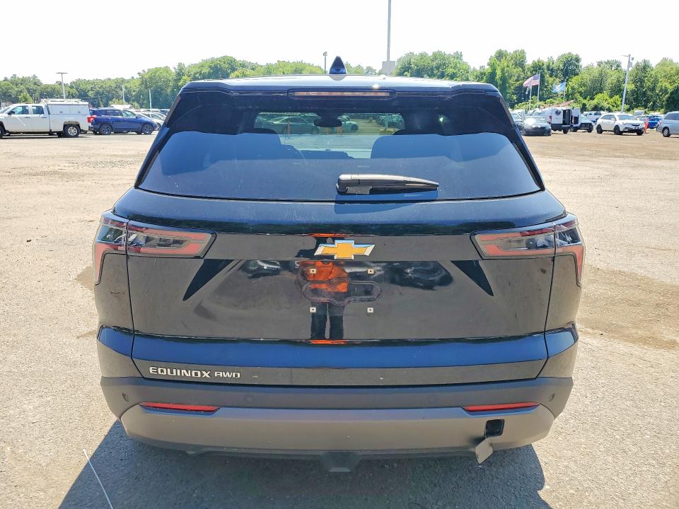 Photo 6 from auction – 2025 CHEVROLET EQUINOX with VIN 3GNAXPEG2SL307326