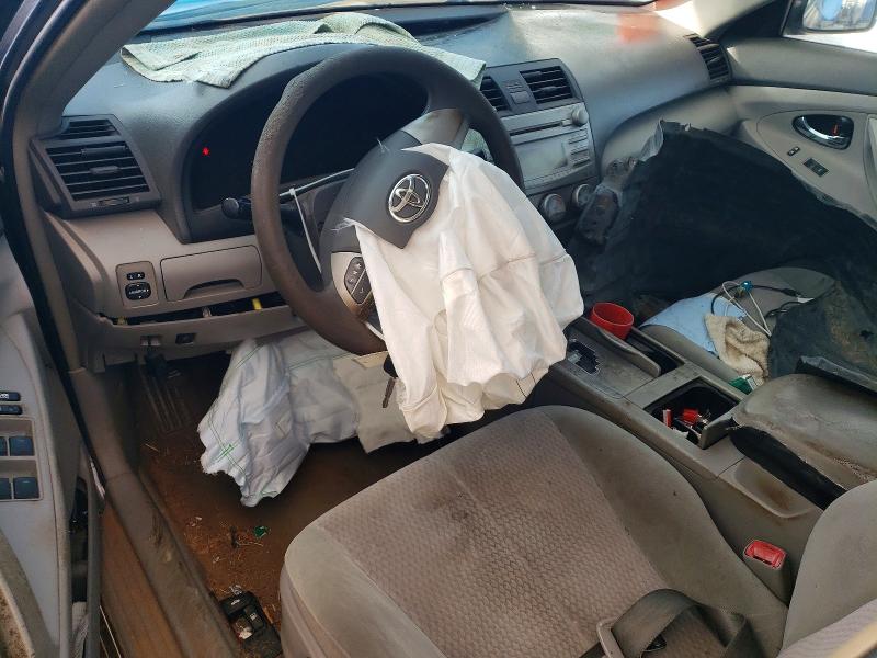 Photo 8 from auction – 2011 TOYOTA CAMRY with VIN 4T1BF3EK6BU628445