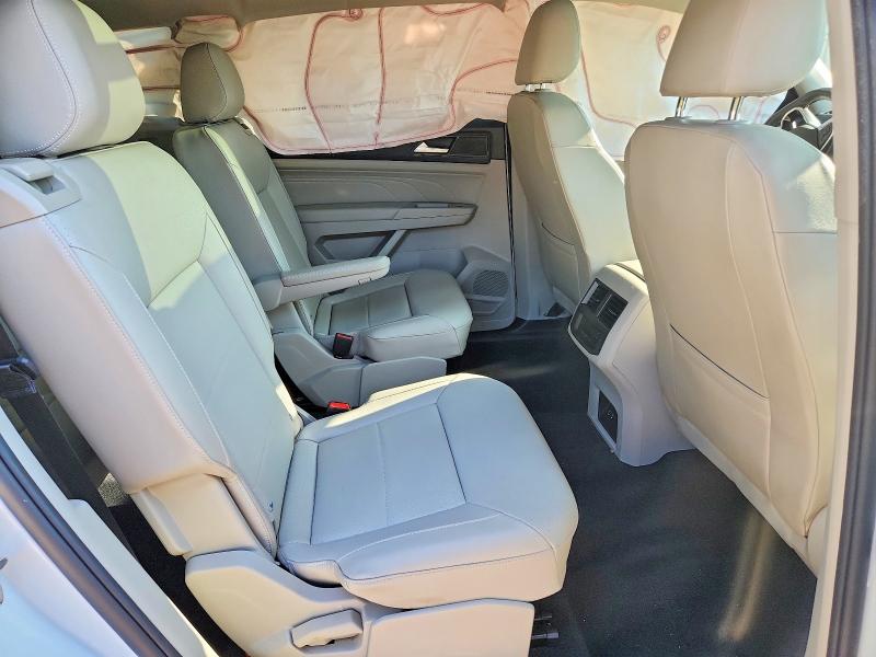 Photo 10 from auction – 2022 VOLKSWAGEN ATLAS with VIN 1V2KR2CA2NC535690