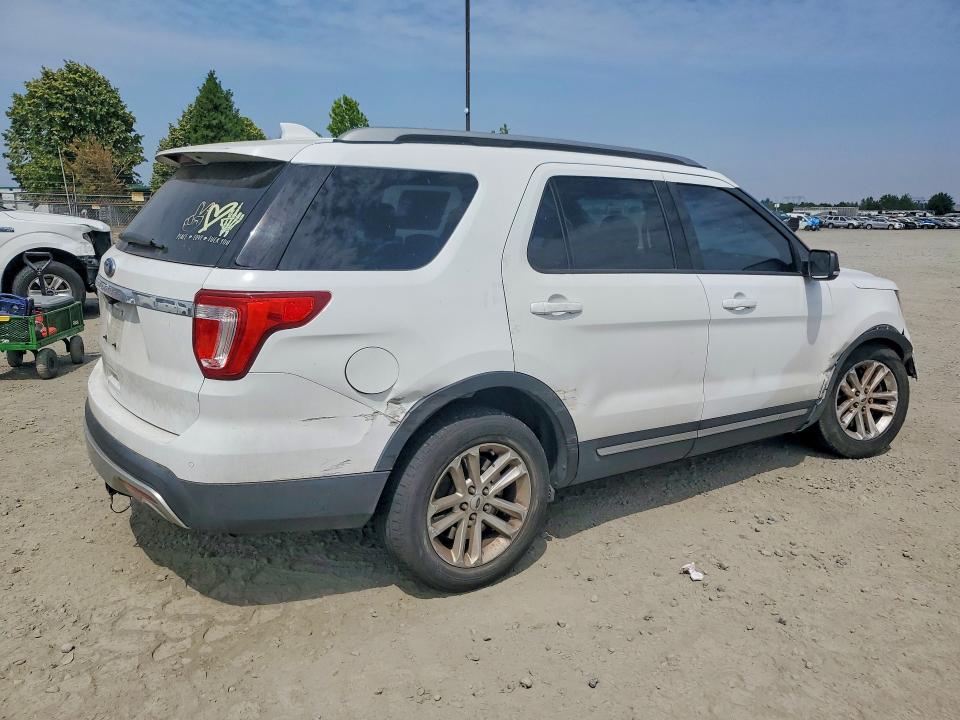 Photo 3 from auction – 2016 FORD EXPLORER with VIN 1FM5K7D83GGD28700